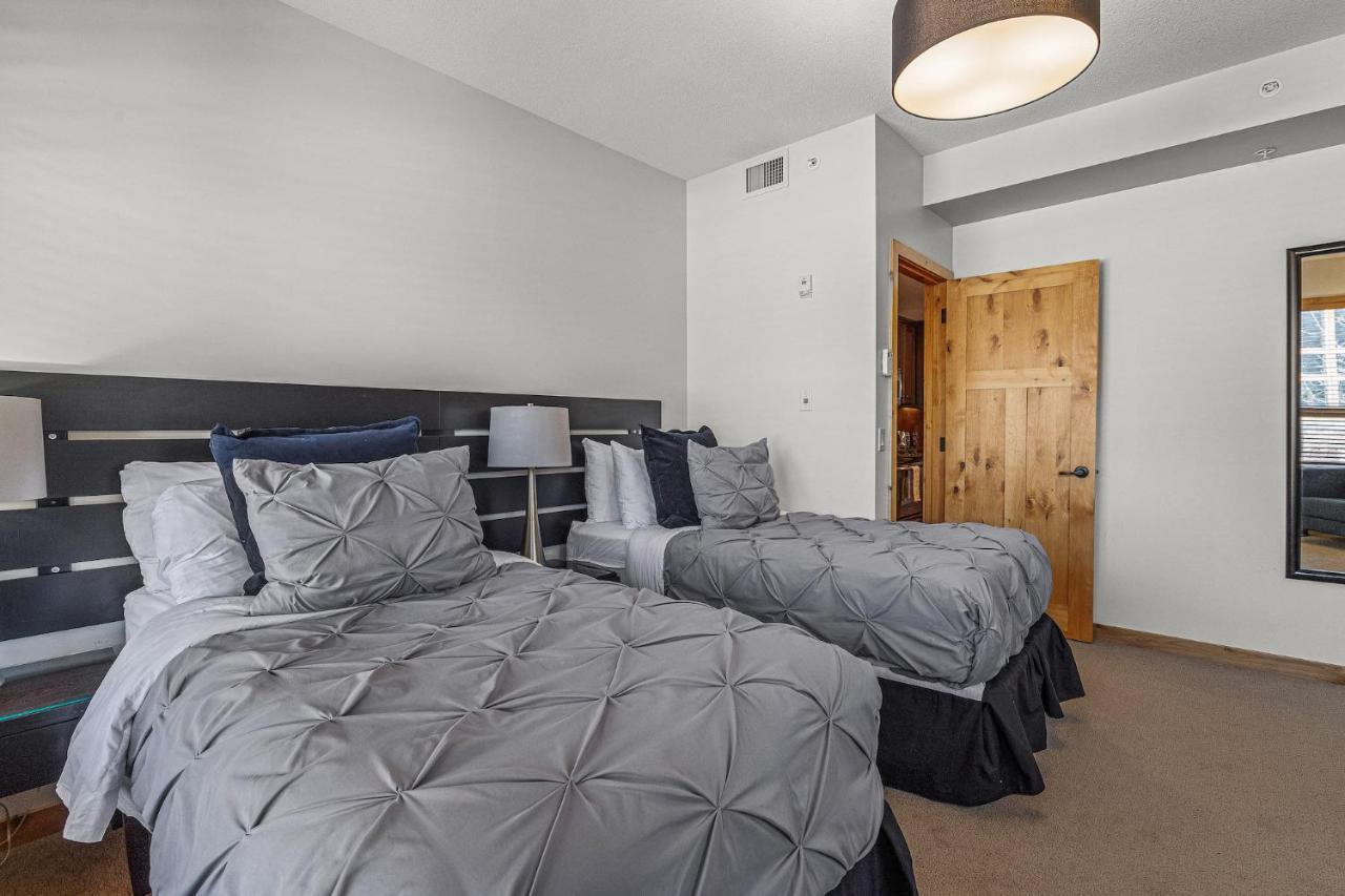 3 Bedroom Condo By Canadian Rockies Vacation Rentals Canmore Exterior photo