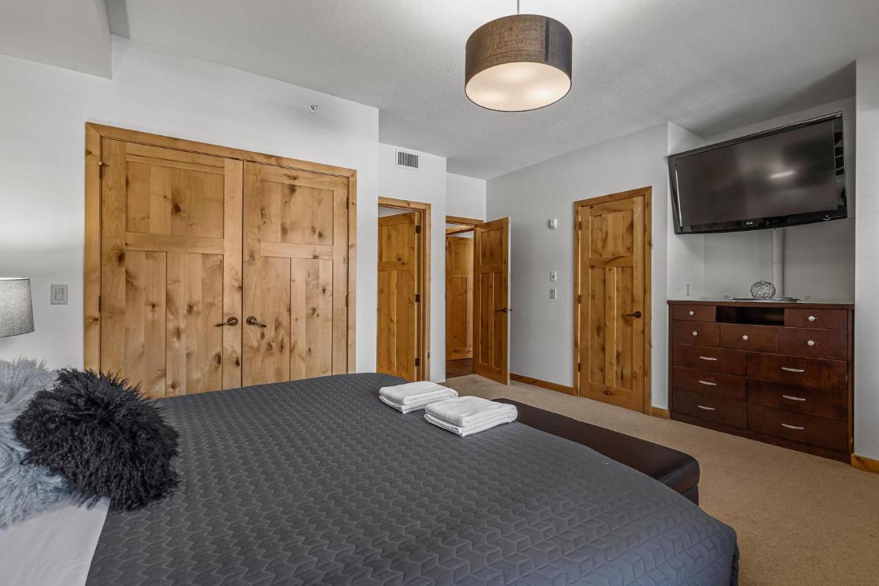 3 Bedroom Condo By Canadian Rockies Vacation Rentals Canmore Exterior photo